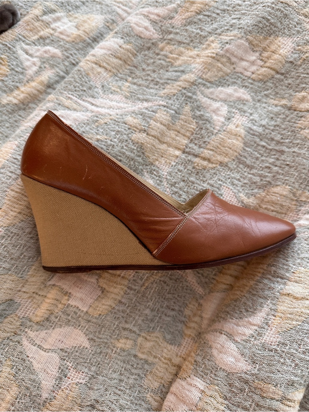 Vintage leather La Rose wedges 1950s size 9